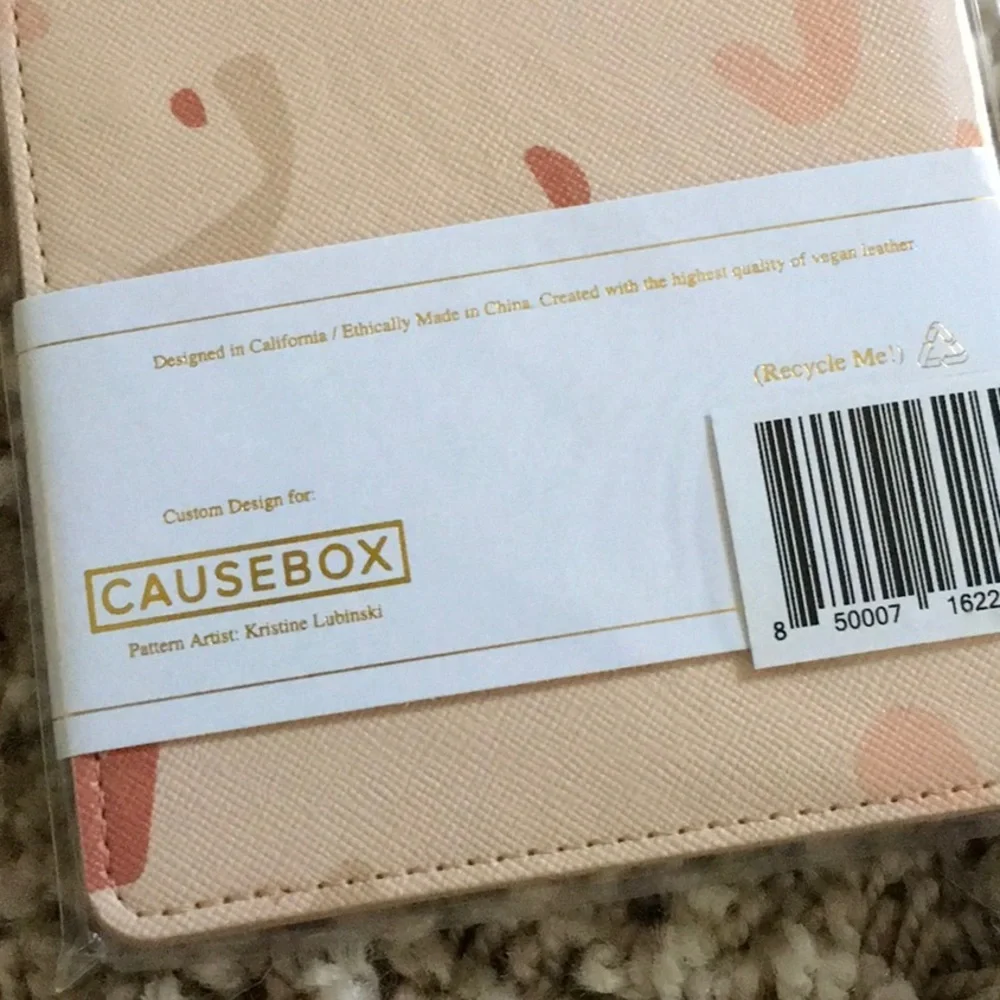 NIP Glass Ladder travel wallet